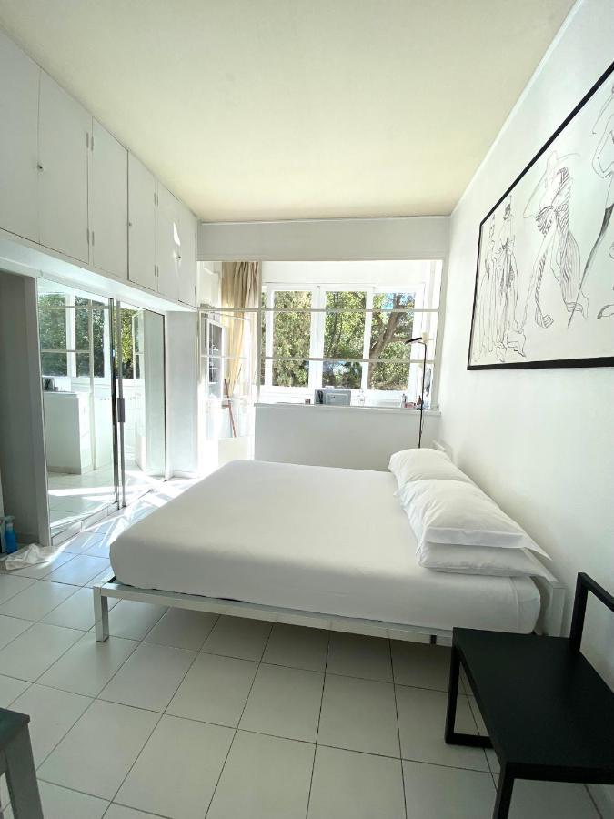 Elegant Studio Et Parking Dans Batiment Historique Saint-Tropez Exterior foto